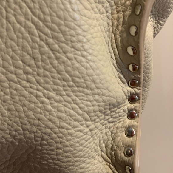 Purse    Michael Kors like new - Picture 2 of 3